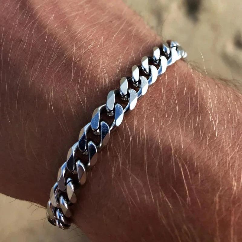 Bold Men's Silver Curb Chain Bracelet