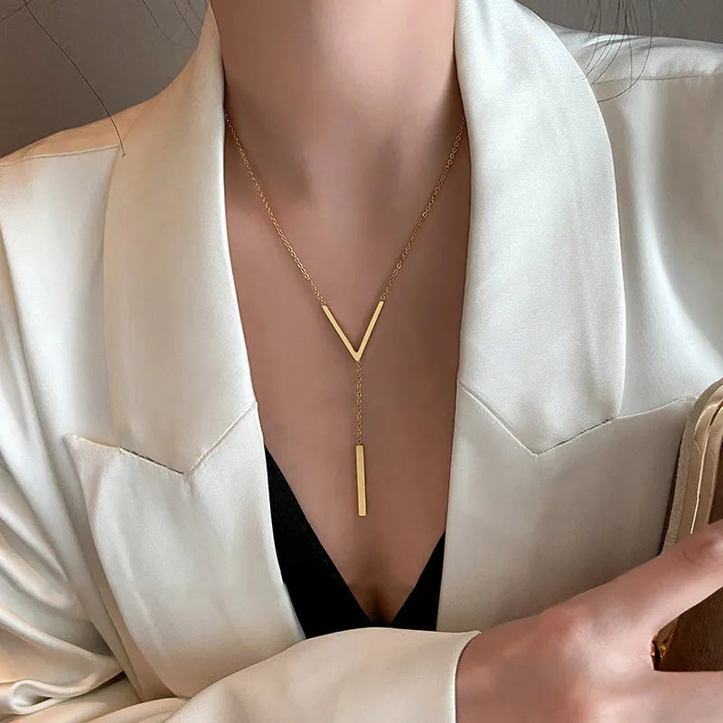 Gold Y-Shape Bar Pendant Necklace